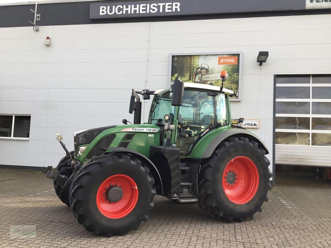 Traktor типа Fendt 718 SCR Vario ProfiPlus, Gebrauchtmaschine в Coppenbruegge (Фотография 1)