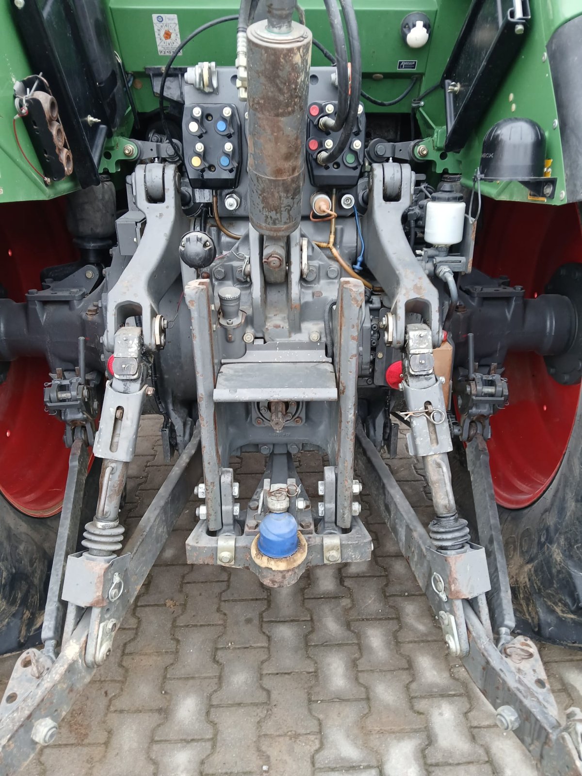 Traktor типа Fendt 718 Vario Com 3, Gebrauchtmaschine в Mulfingen (Фотография 17)