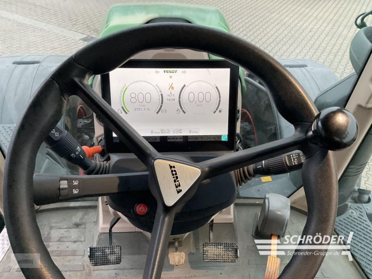Traktor des Typs Fendt 718 VARIO GEN6 POWER PLUS, Gebrauchtmaschine in Holdorf (Bild 17)