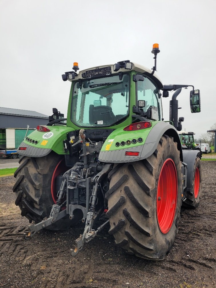 Traktor des Typs Fendt 718 Vario Gen6 Profi+, Gebrauchtmaschine in Bevern (Bild 5)