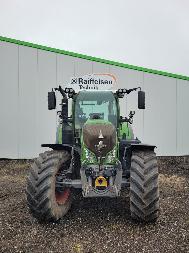 Traktor des Typs Fendt 718 Vario Gen6 Profi+, Gebrauchtmaschine in Bevern (Bild 2)