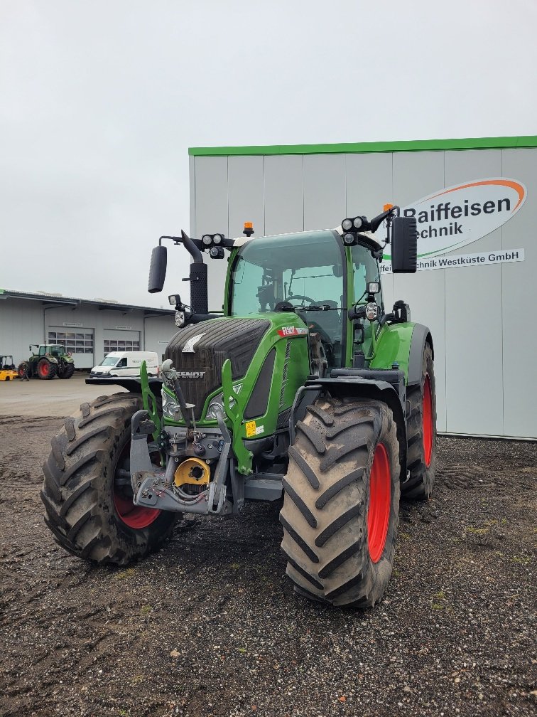 Traktor типа Fendt 718 Vario Gen6 Profi+, Gebrauchtmaschine в Bevern (Фотография 1)