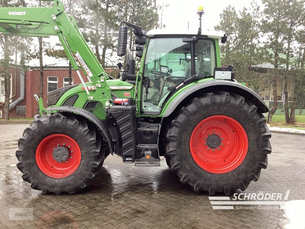 Traktor от тип Fendt 718 VARIO GEN6 PROFI PLUS, Gebrauchtmaschine в Wittmund (Снимка 8)