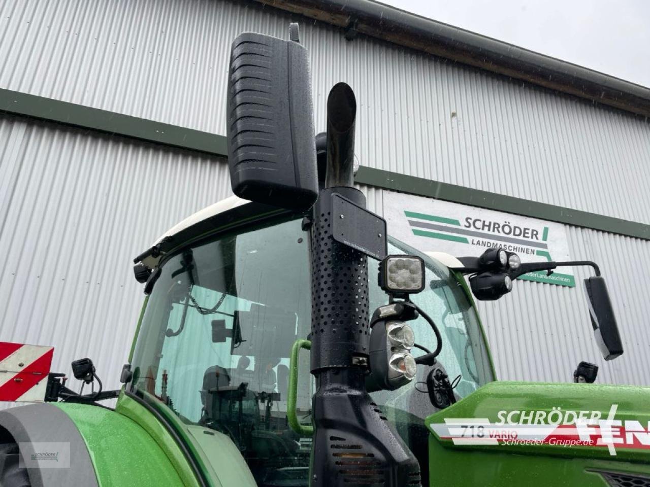 Traktor от тип Fendt 718 VARIO GEN6 PROFI PLUS, Gebrauchtmaschine в Wildeshausen (Снимка 4)