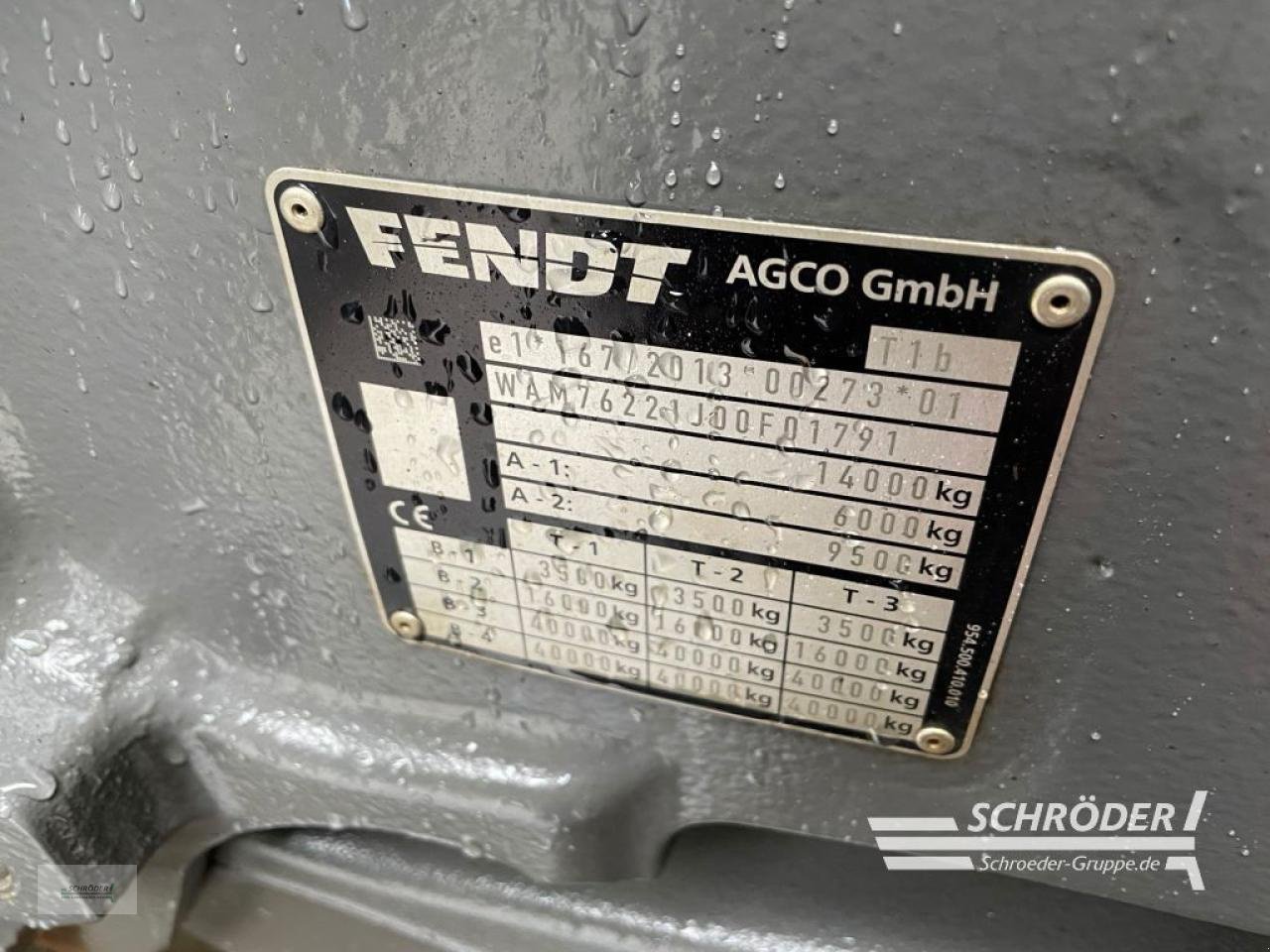 Traktor от тип Fendt 718 VARIO GEN6 PROFI PLUS, Gebrauchtmaschine в Wildeshausen (Снимка 7)