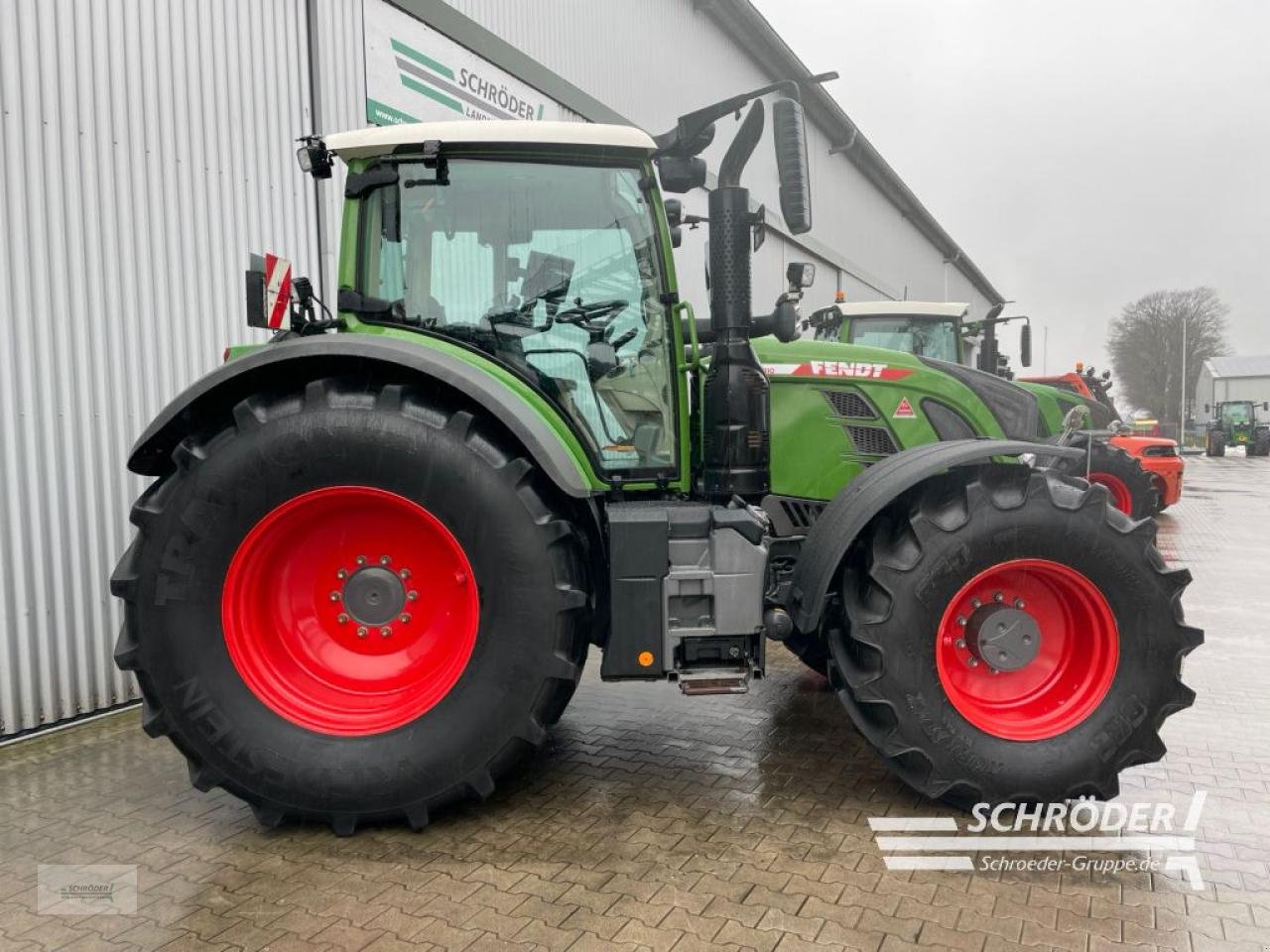 Traktor от тип Fendt 718 VARIO GEN6 PROFI PLUS, Gebrauchtmaschine в Wildeshausen (Снимка 8)