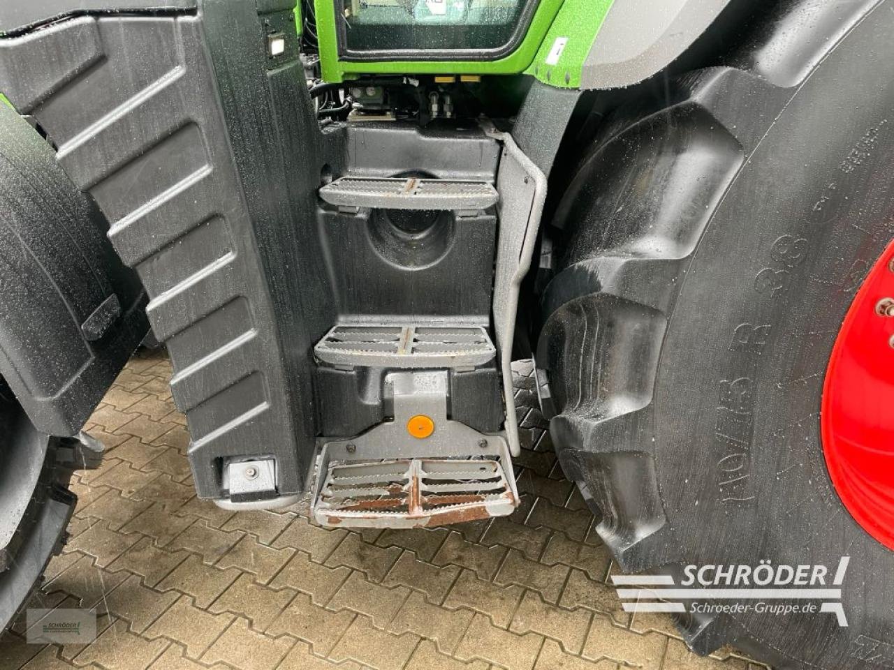 Traktor от тип Fendt 718 VARIO GEN6 PROFI PLUS, Gebrauchtmaschine в Wildeshausen (Снимка 21)