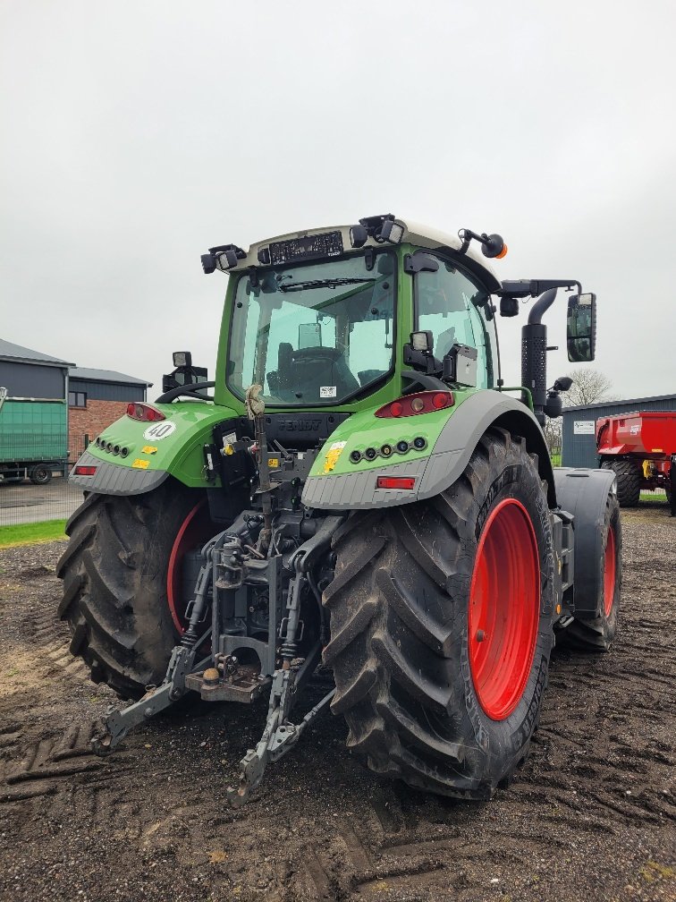 Traktor от тип Fendt 718 Vario Gen6, Gebrauchtmaschine в Bevern (Снимка 4)