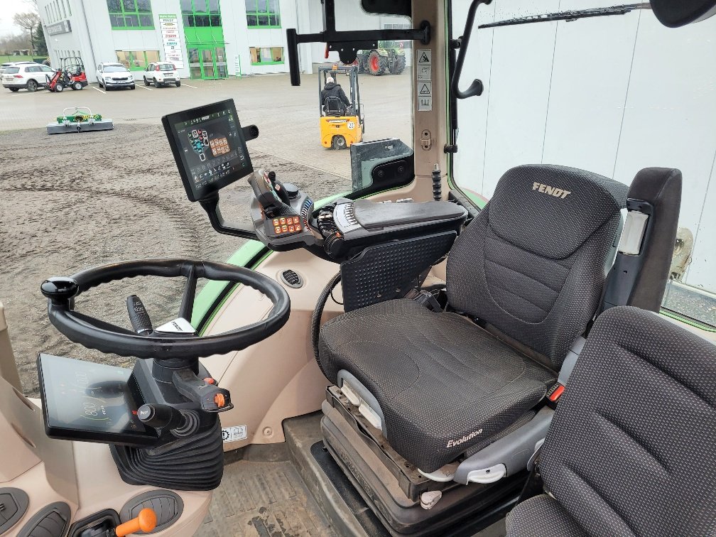 Traktor от тип Fendt 718 Vario Gen6, Gebrauchtmaschine в Bevern (Снимка 7)