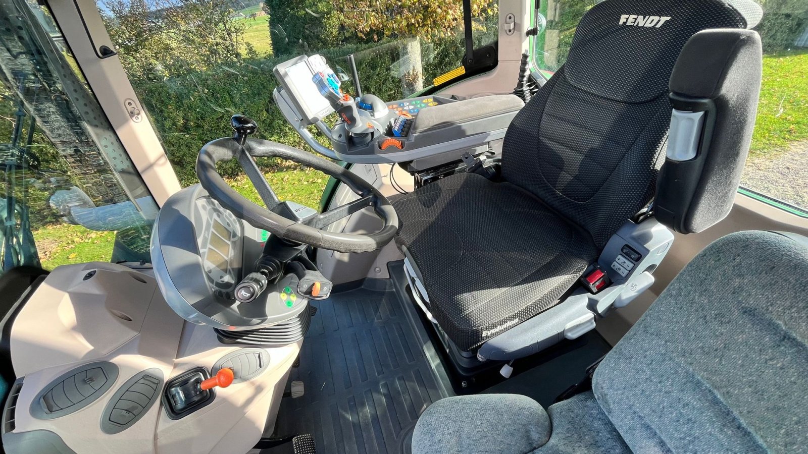 Traktor del tipo Fendt 718 Vario  KUN 6027 TIMER + TRIMA 5.1, Gebrauchtmaschine en Bælum (Imagen 6)