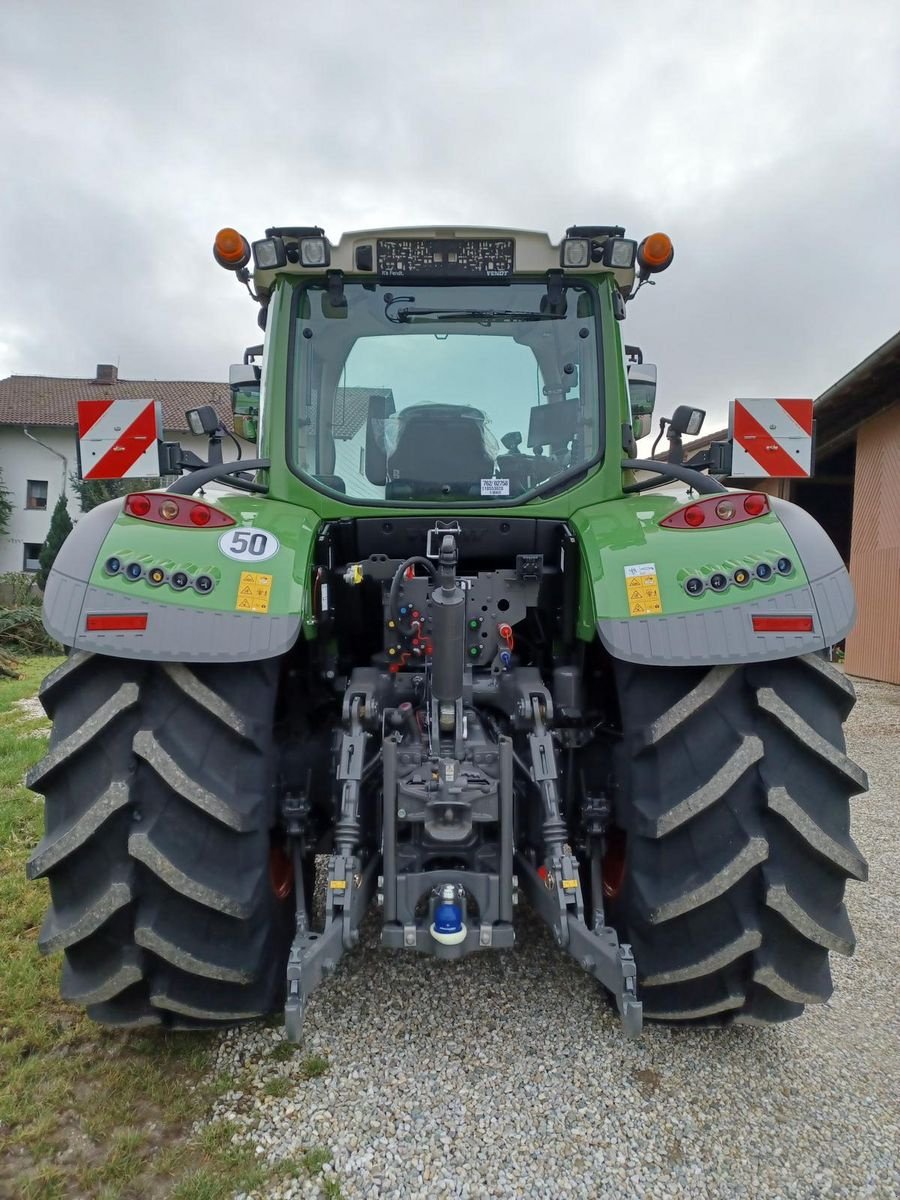 Traktor des Typs Fendt 718 Vario Power+, Neumaschine in Burgkirchen (Bild 4)