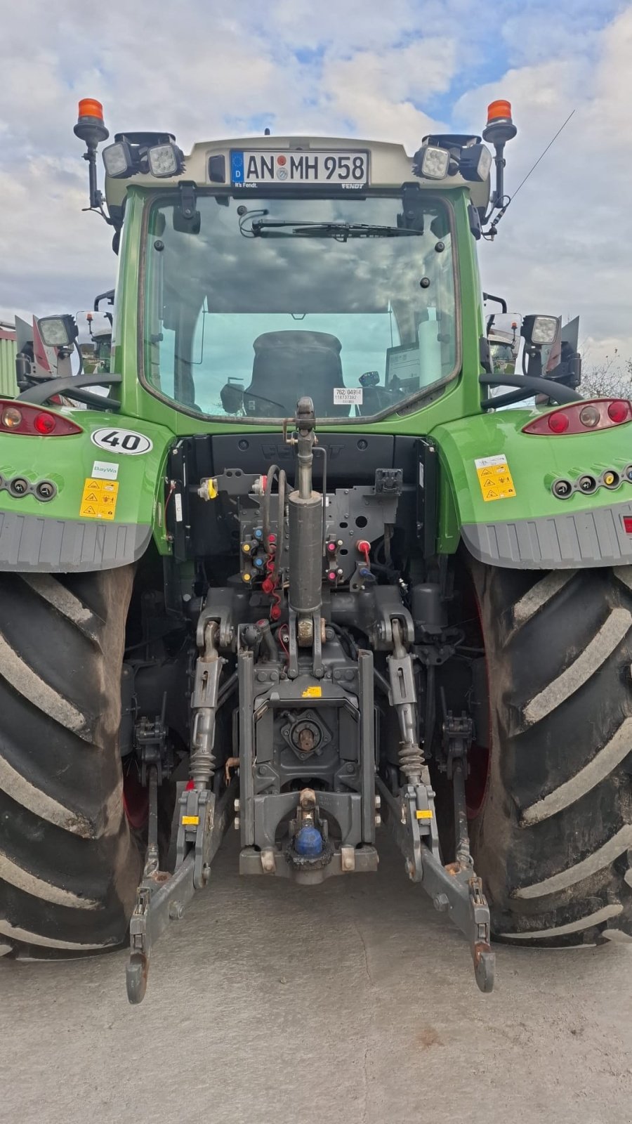 Traktor του τύπου Fendt 718 Vario PowerPlus, Gebrauchtmaschine σε Leutershausen (Φωτογραφία 3)