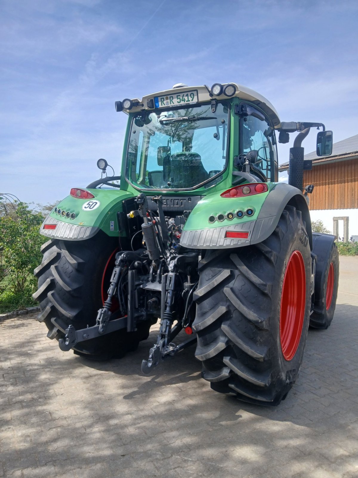 Traktor van het type Fendt 718 Vario PowerPlus, Gebrauchtmaschine in Mötzing (Foto 2)