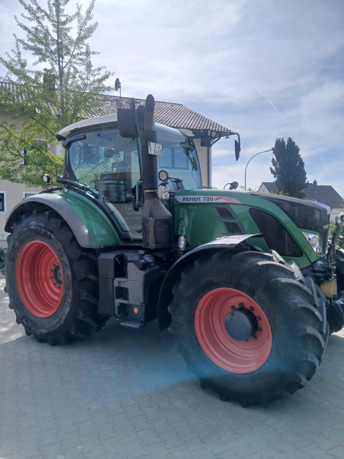 Traktor van het type Fendt 718 Vario PowerPlus, Gebrauchtmaschine in Mötzing (Foto 3)