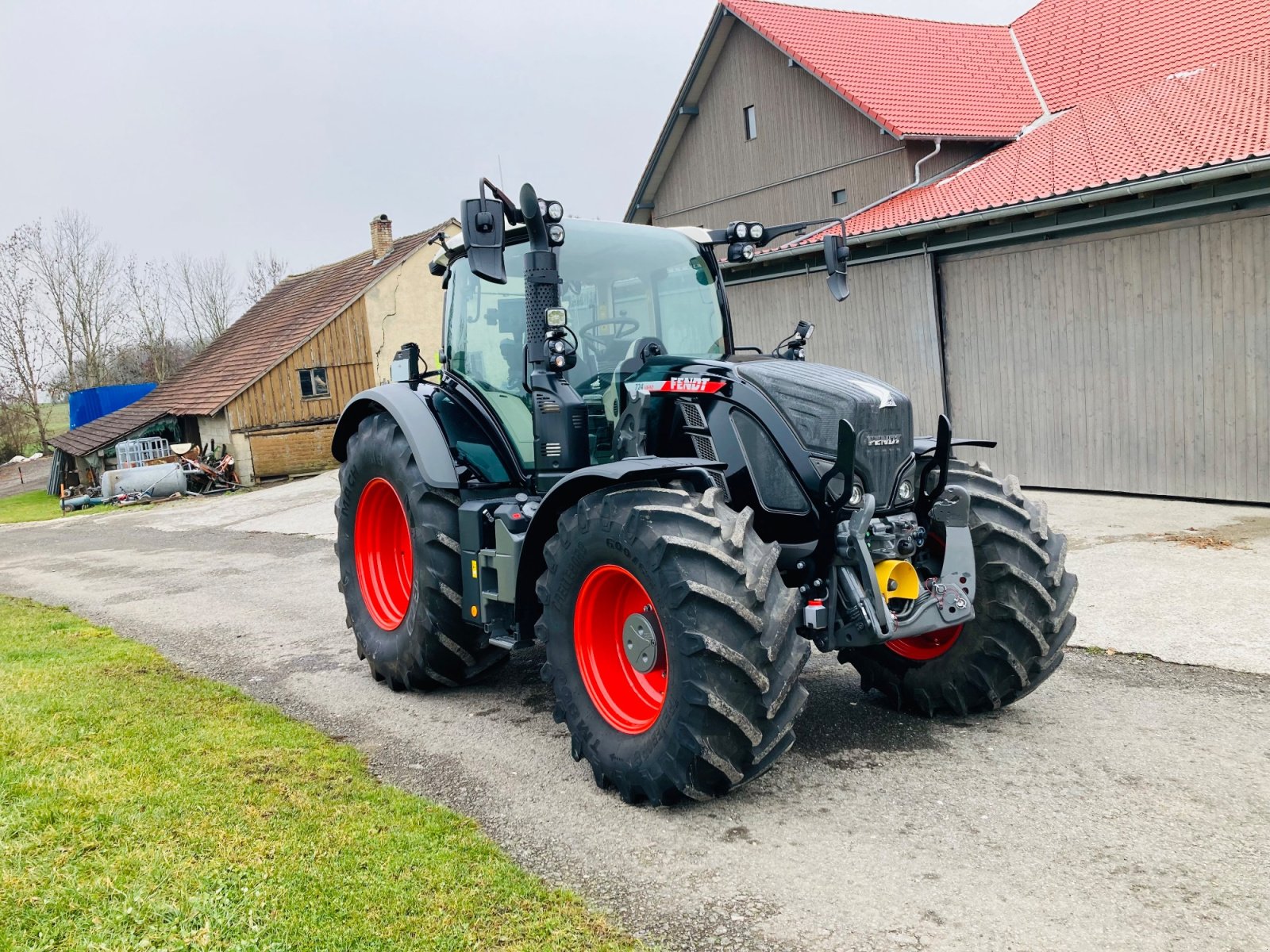 Traktor типа Fendt 718 Vario PowerPlus, Gebrauchtmaschine в Amtzell (Фотография 5)