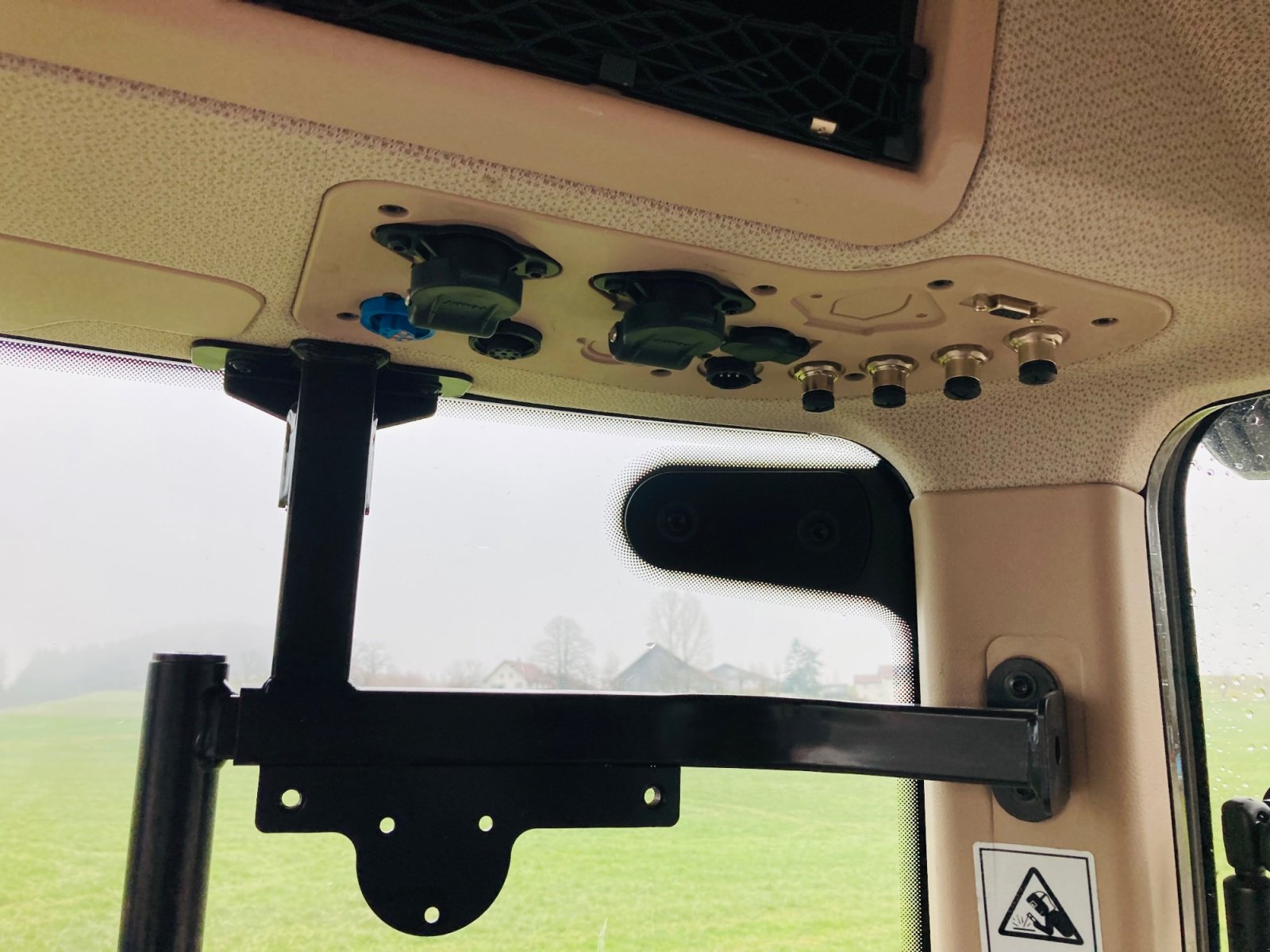 Traktor типа Fendt 718 Vario PowerPlus, Gebrauchtmaschine в Amtzell (Фотография 16)