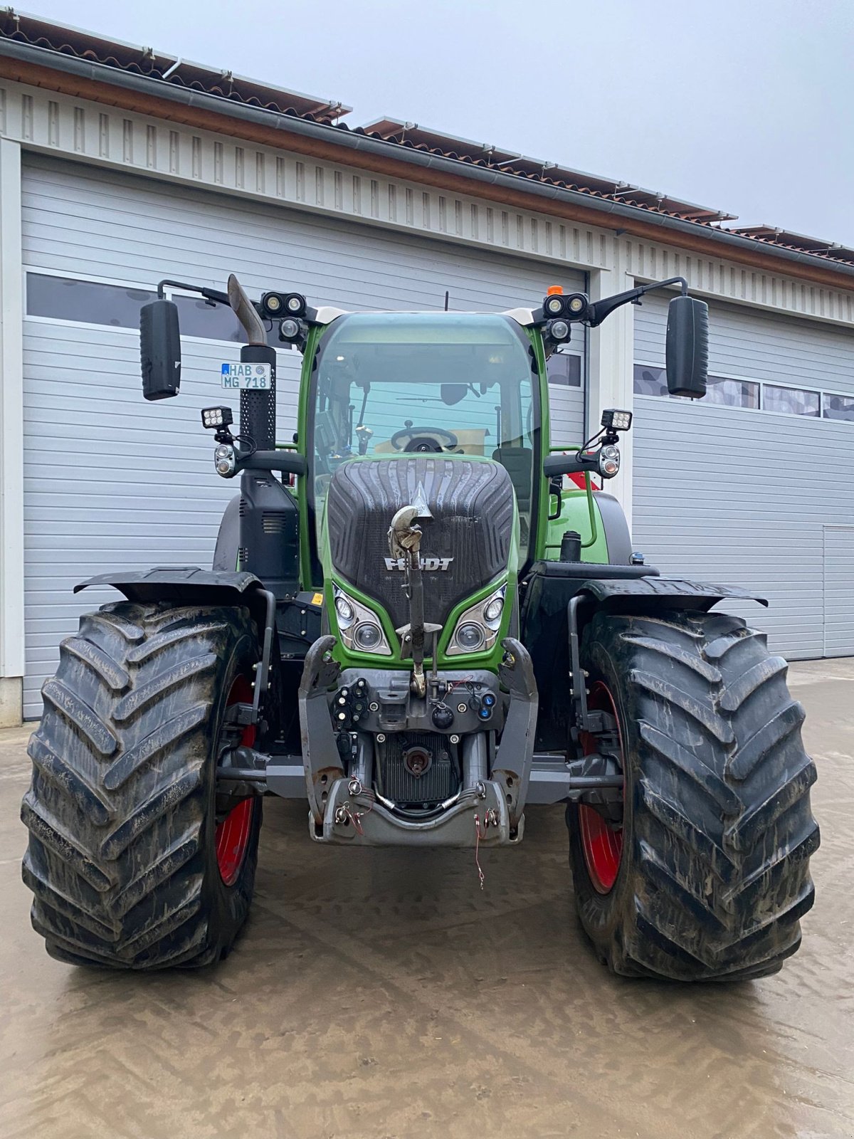 Traktor typu Fendt 718 Vario PowerPlus, Gebrauchtmaschine w Ramsthal (Zdjęcie 2)