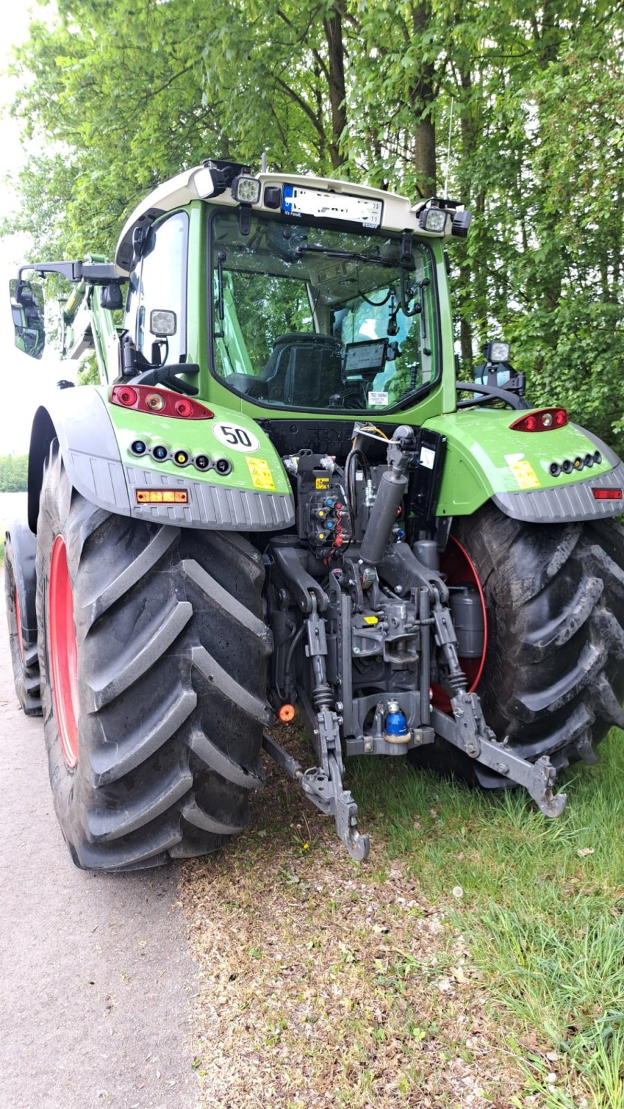 Traktor του τύπου Fendt 718 Vario PowerPlus, Gebrauchtmaschine σε Lauterbach (Φωτογραφία 3)