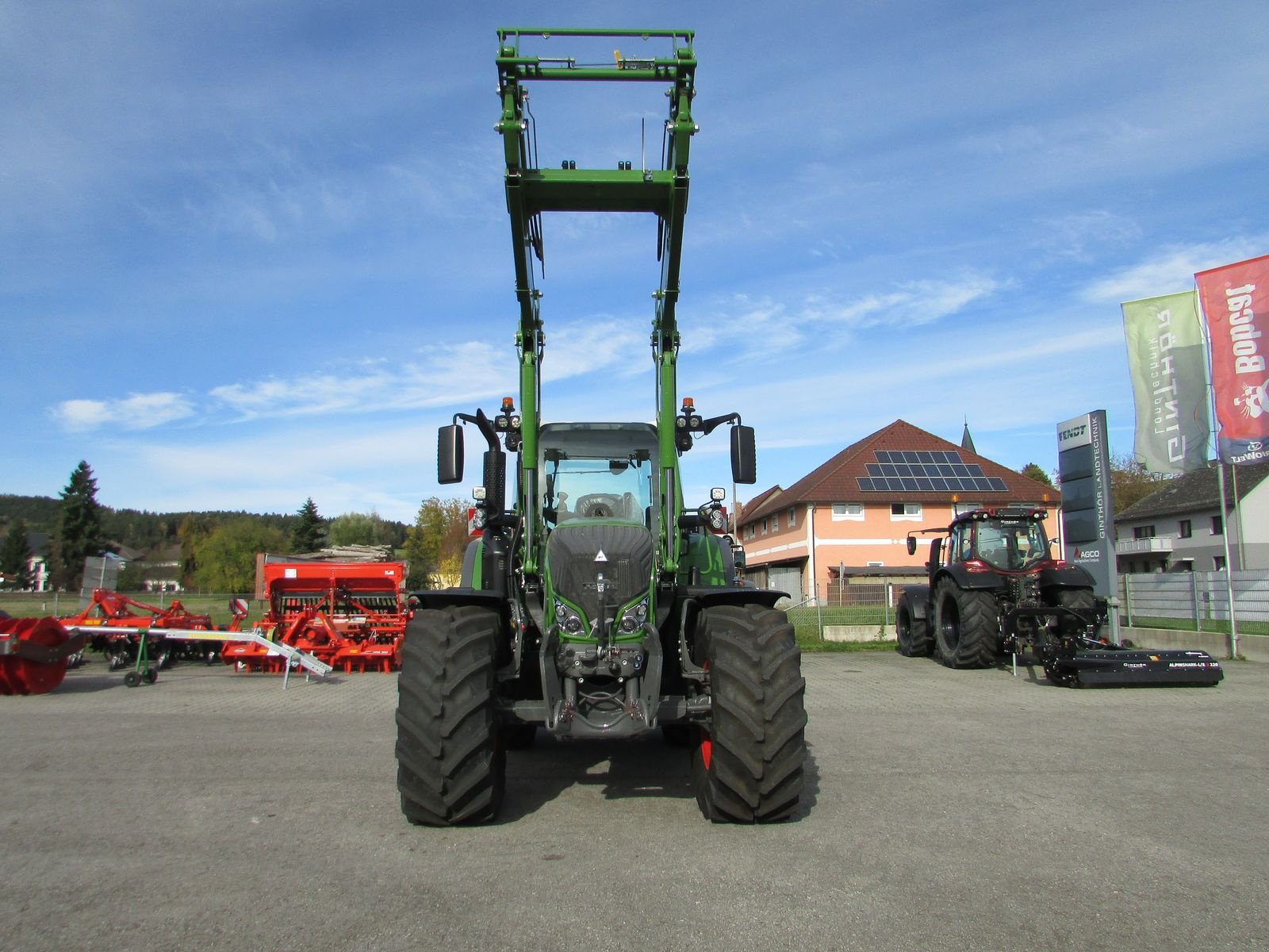 Traktor des Typs Fendt 718 Vario Profi+, Gebrauchtmaschine in Saxen (Bild 12)