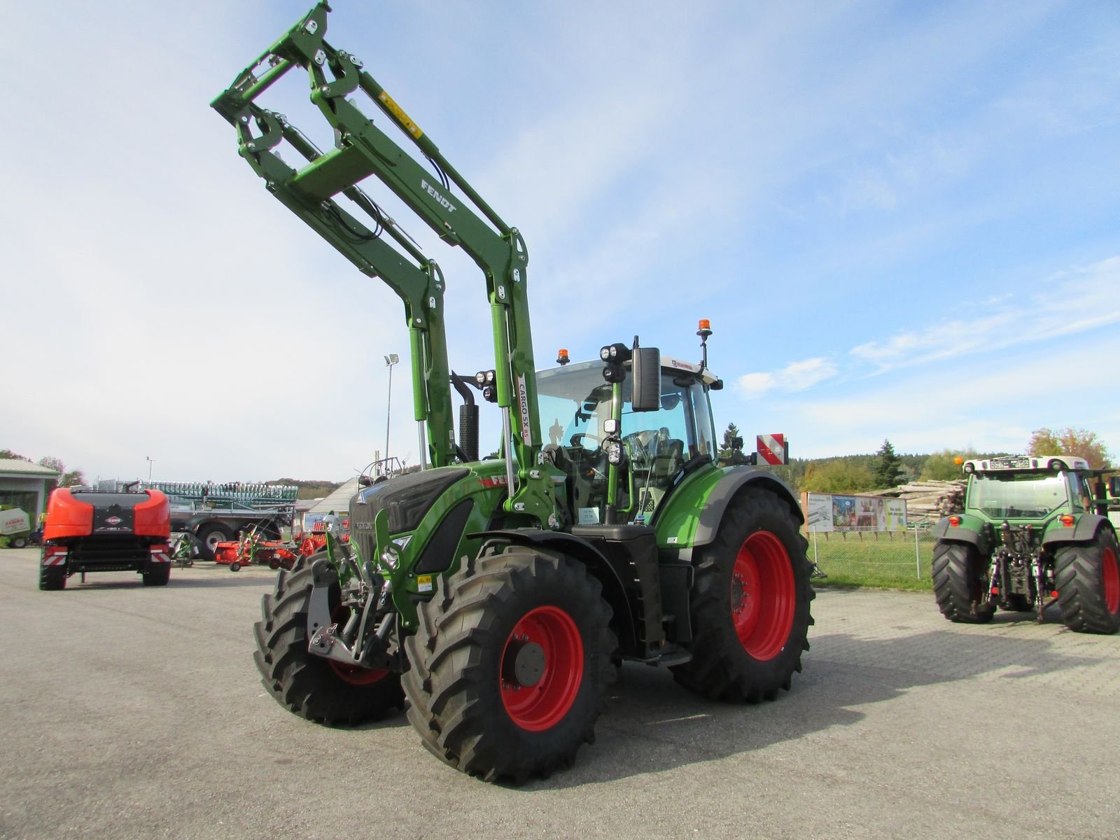 Traktor des Typs Fendt 718 Vario Profi+, Gebrauchtmaschine in Saxen (Bild 13)
