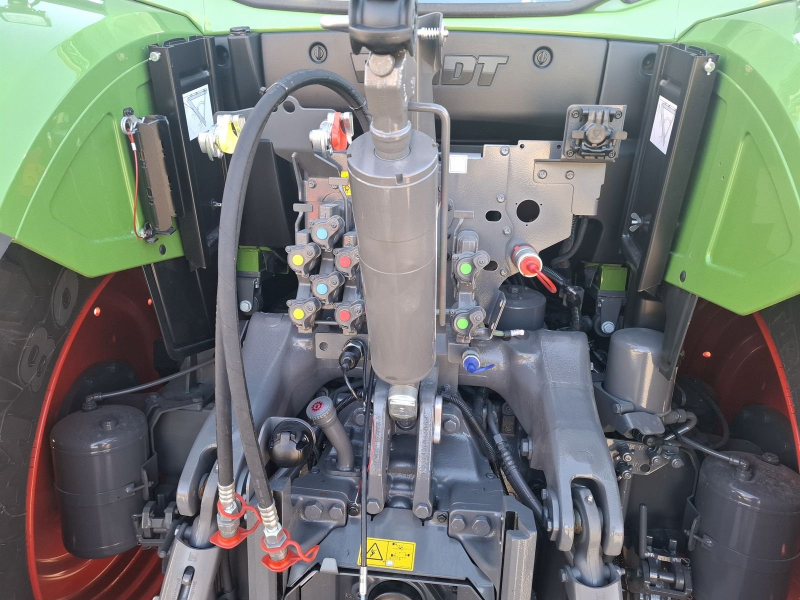 Traktor typu Fendt 718 Vario Profi+, Gebrauchtmaschine v Saxen (Obrázek 3)