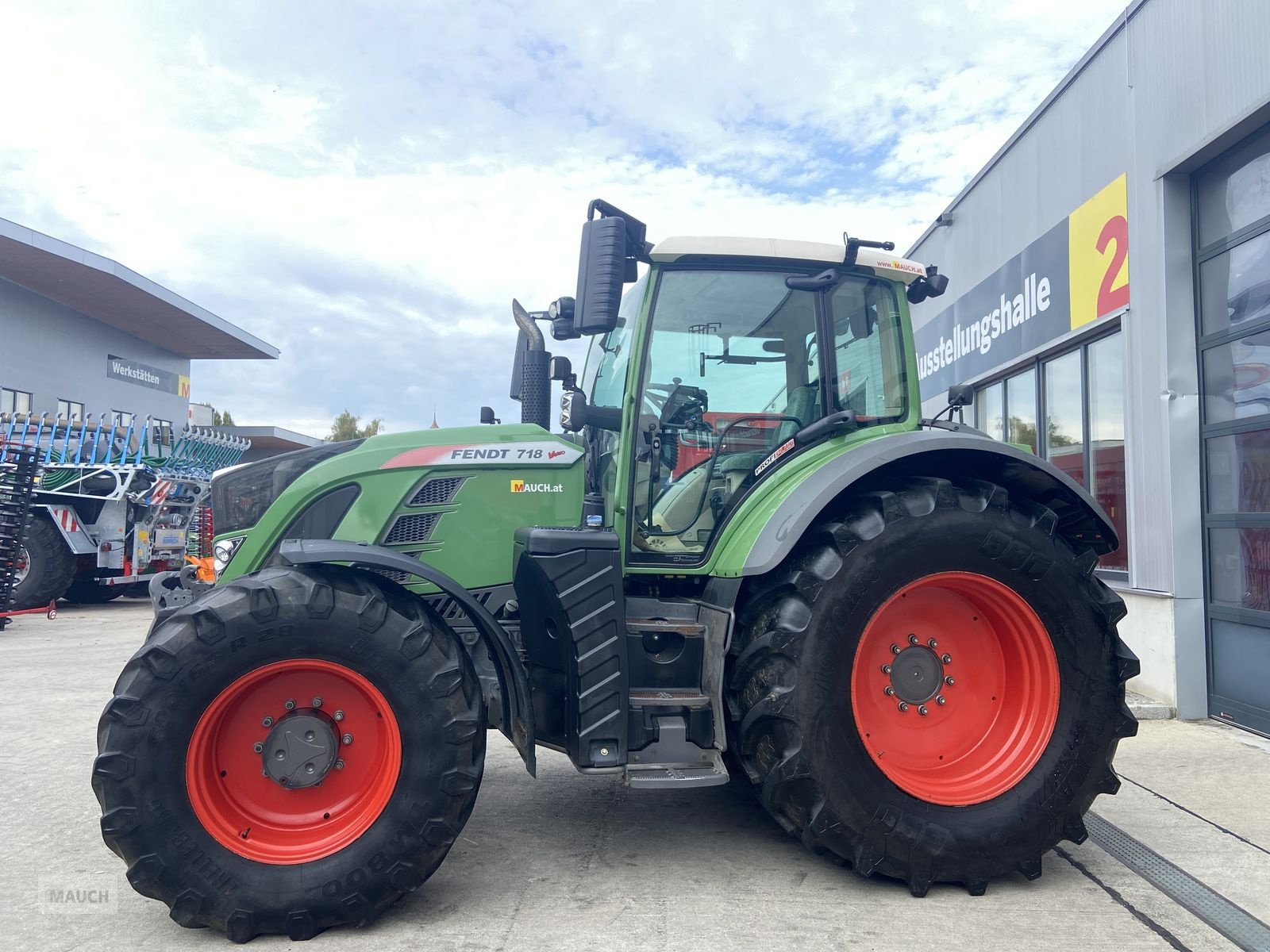 Traktor typu Fendt 718 Vario Profi+, Gebrauchtmaschine v Burgkirchen (Obrázek 2)