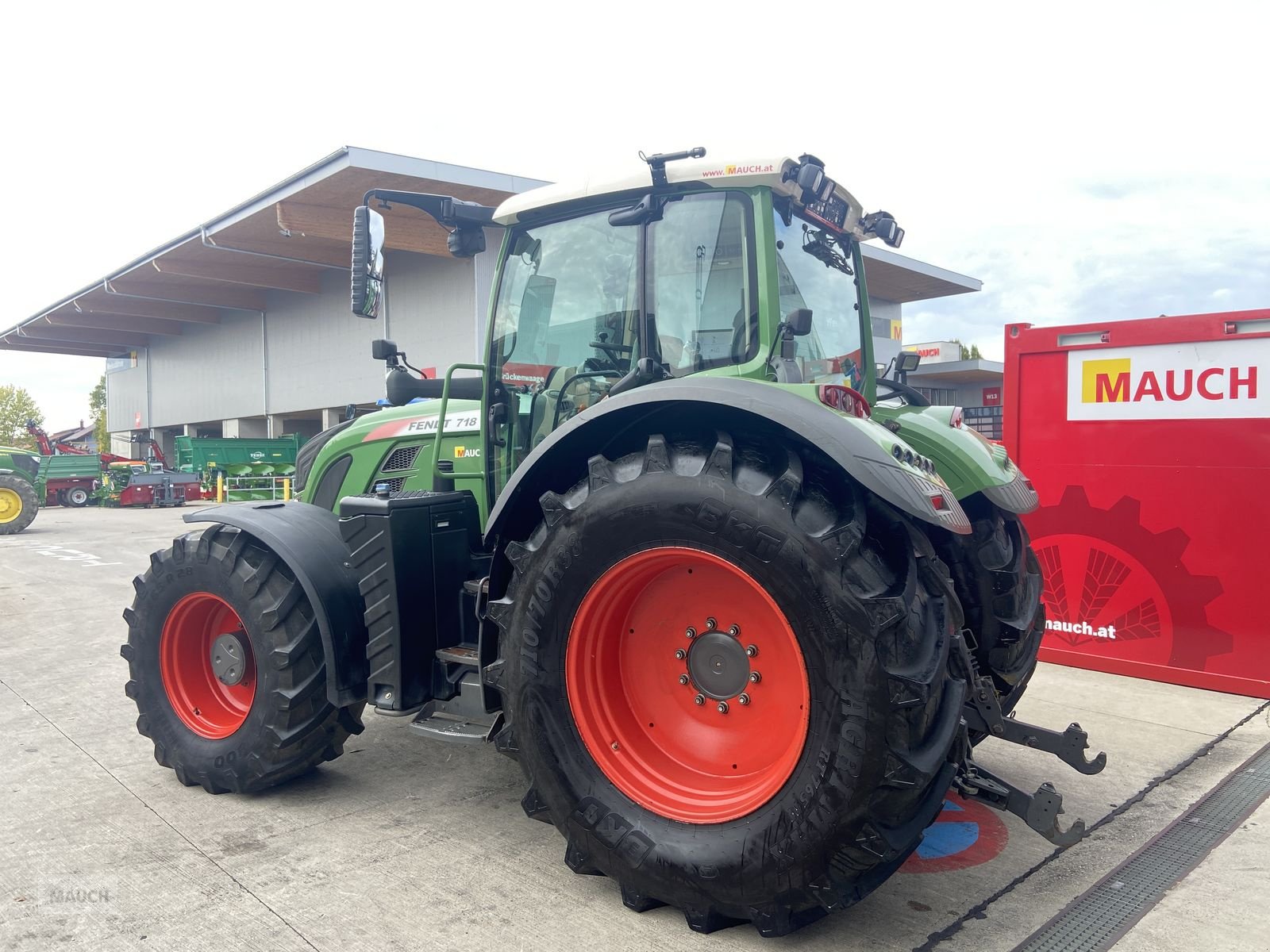 Traktor typu Fendt 718 Vario Profi+, Gebrauchtmaschine v Burgkirchen (Obrázek 3)