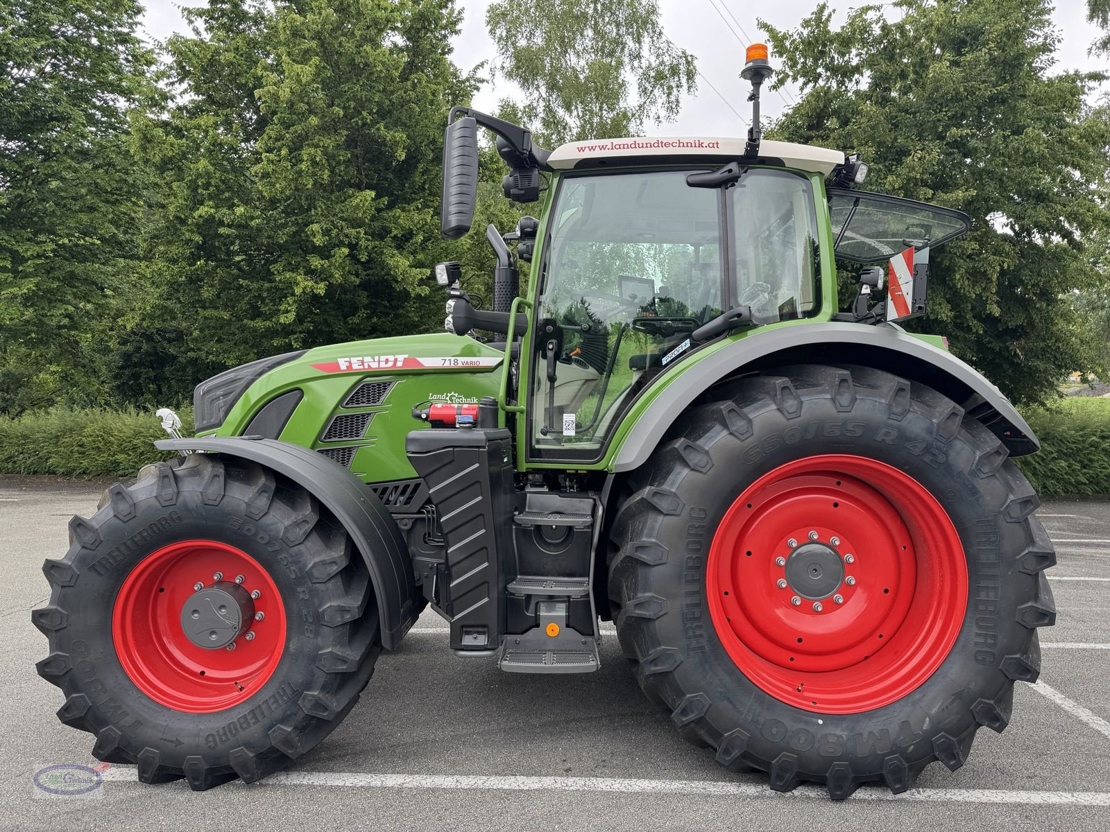Traktor des Typs Fendt 718 Vario Profi+, Neumaschine in Münzkirchen (Bild 11)