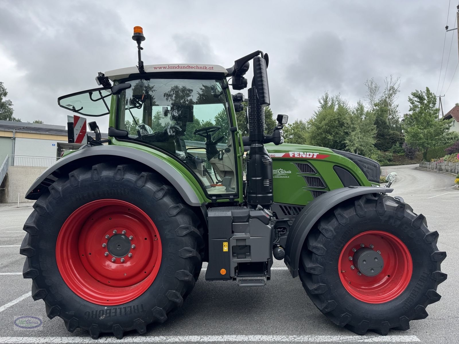 Traktor des Typs Fendt 718 Vario Profi+, Neumaschine in Münzkirchen (Bild 5)