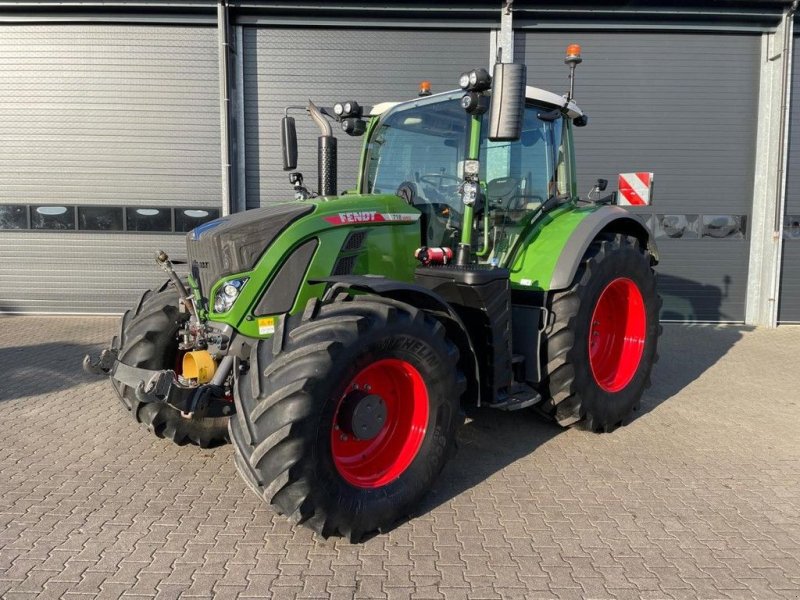 Traktor типа Fendt 718 Vario Profi Plus Gen6, Gebrauchtmaschine в Hapert