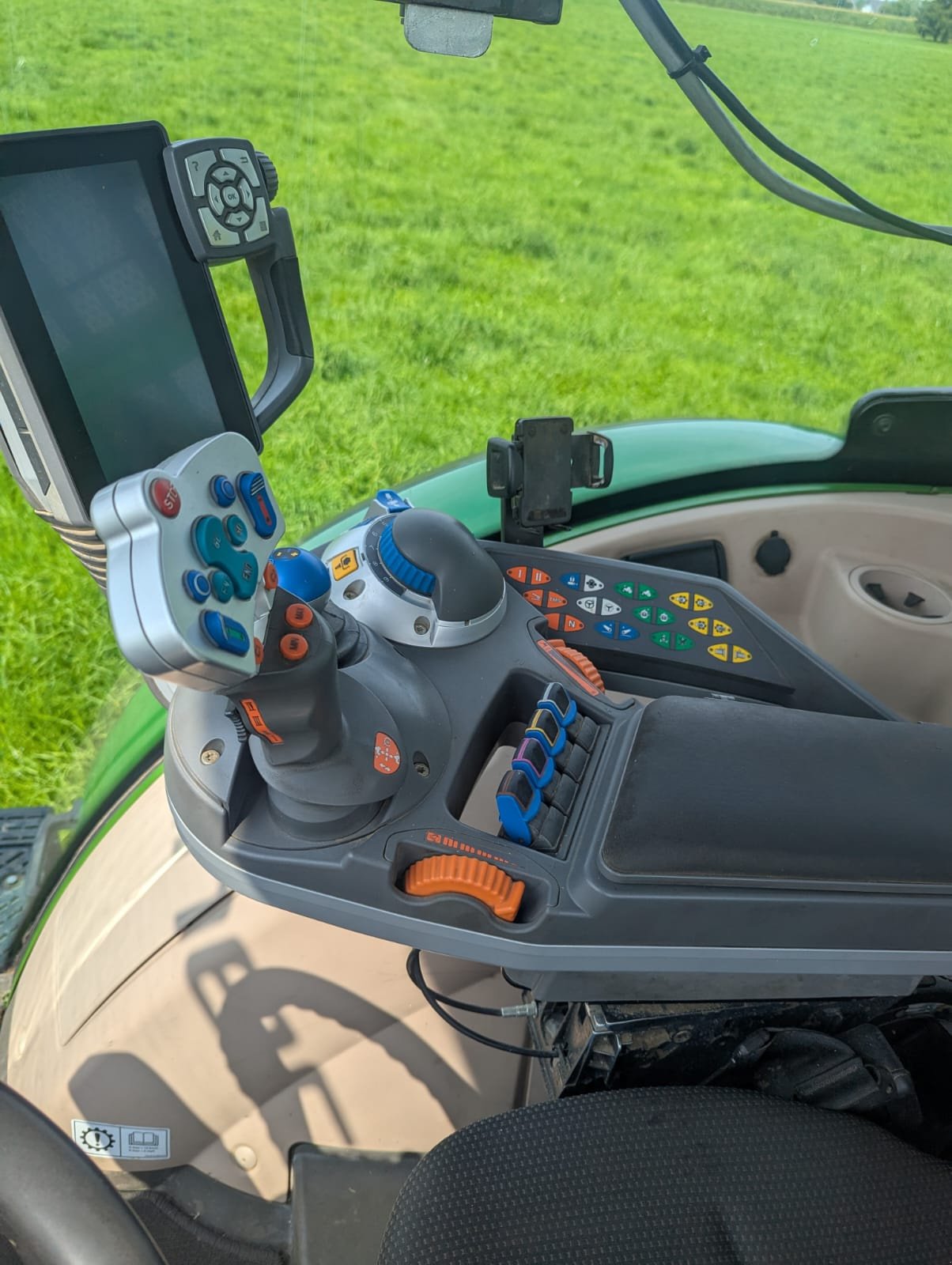 Traktor a típus Fendt 718 Vario Profi, Gebrauchtmaschine ekkor: LEUTKIRCH (Kép 16)