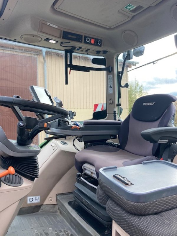 Traktor типа Fendt 718 Vario ProfiPlus RTK Leistungsstark, Gebrauchtmaschine в Hollstadt (Фотография 15)