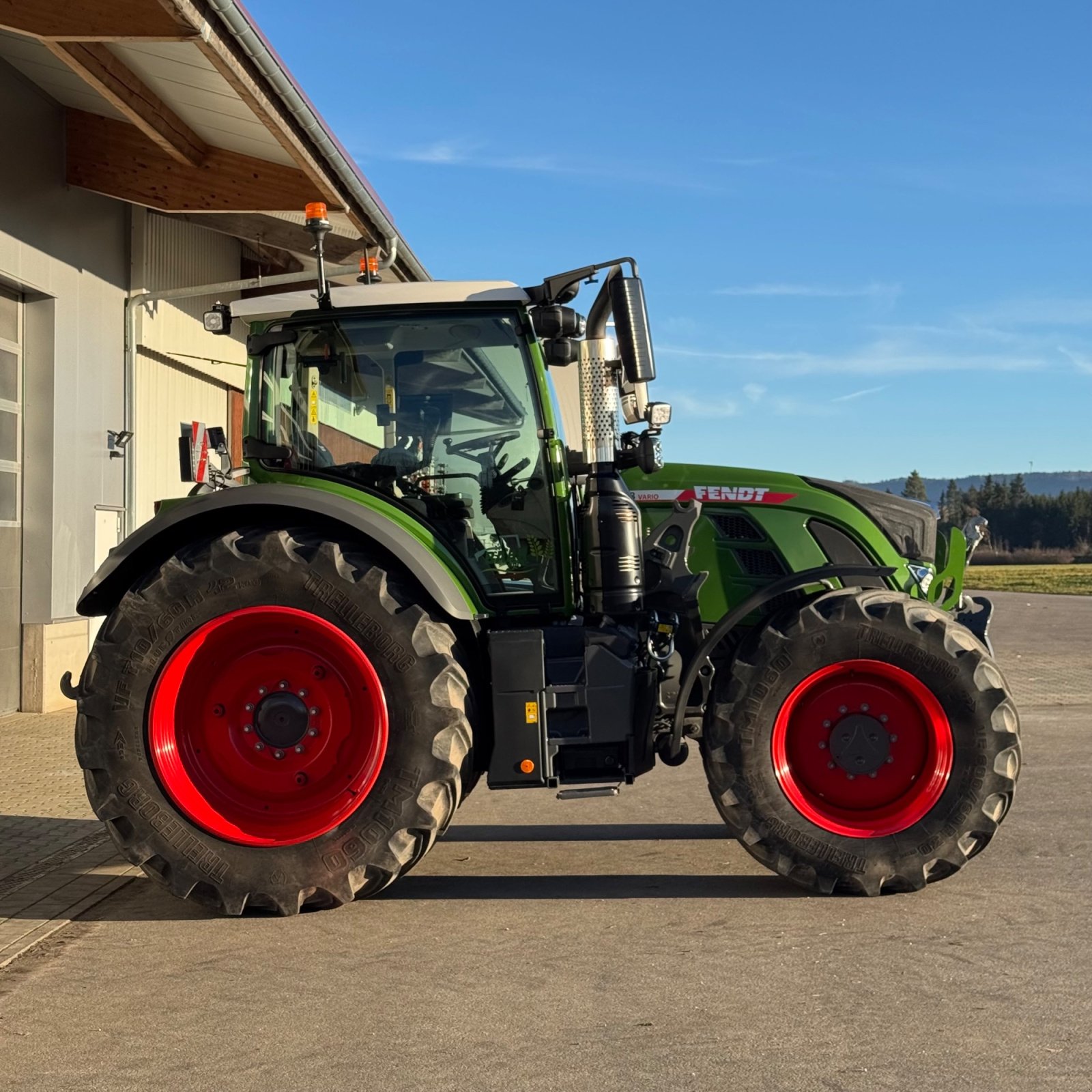 Traktor van het type Fendt 718 Vario ProfiPlus, Gebrauchtmaschine in Hüfingen (Foto 5)