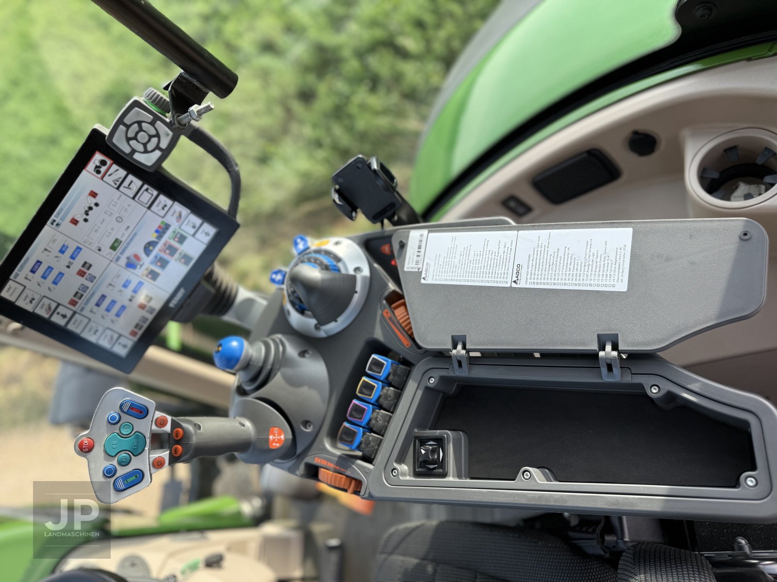 Traktor Türe ait Fendt 718 Vario ProfiPlus, Gebrauchtmaschine içinde Kastl (resim 11)