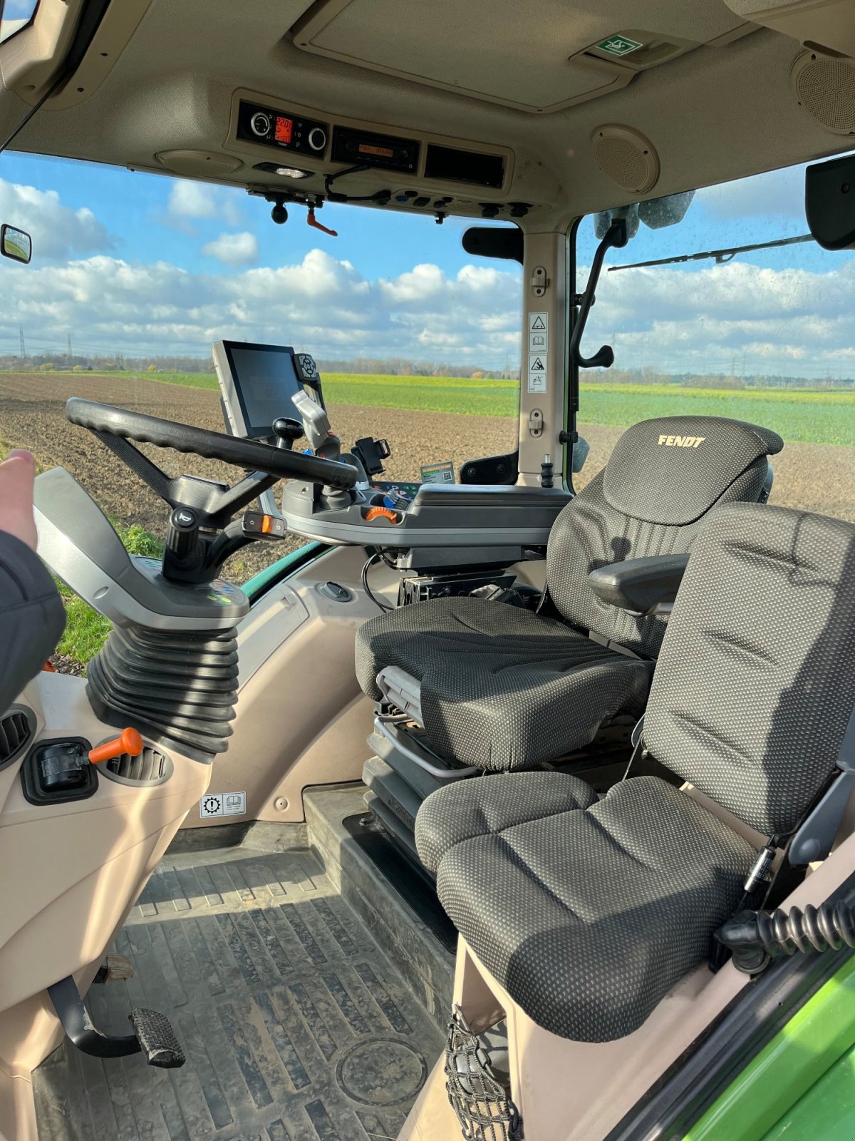 Traktor tip Fendt 718 Vario ProfiPlus, Gebrauchtmaschine in Karlsruhe (Poză 10)