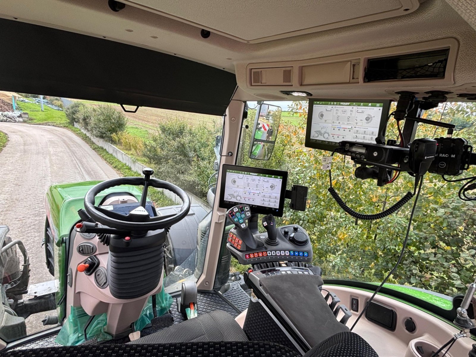 Traktor of the type Fendt 718 Vario ProfiPlus, Gebrauchtmaschine in Heretsried (Picture 5)