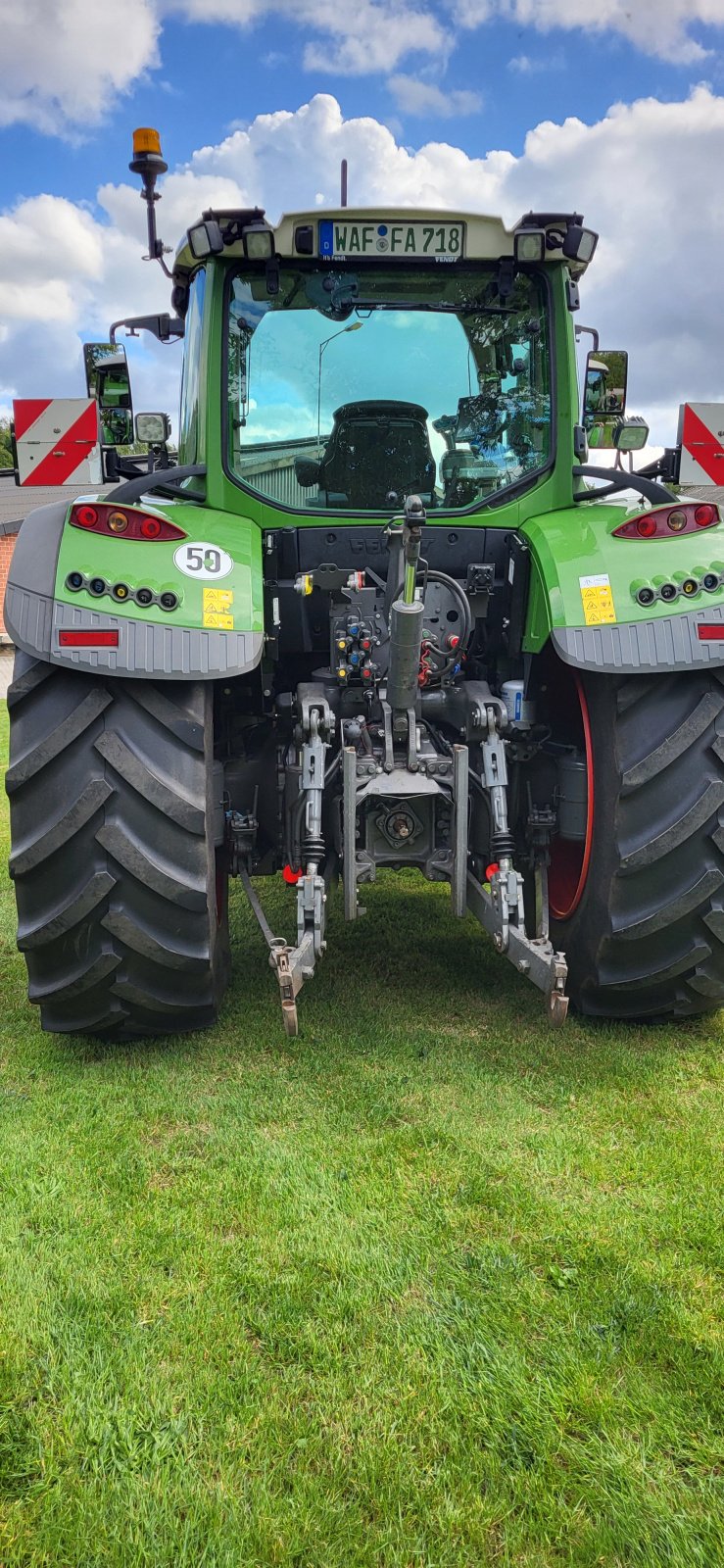 Traktor van het type Fendt 718 Vario ProfiPlus, Gebrauchtmaschine in Warendorf (Foto 3)