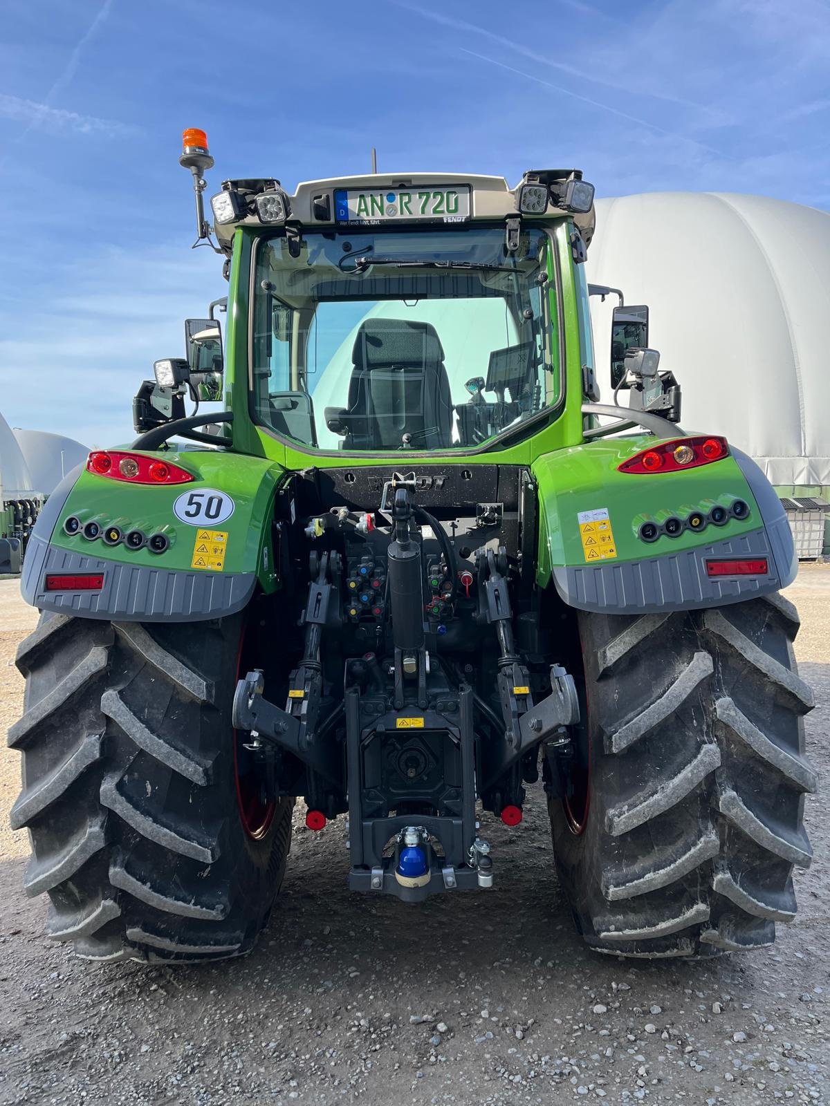 Traktor типа Fendt 718 Vario ProfiPlus, Gebrauchtmaschine в Ansbach (Фотография 5)