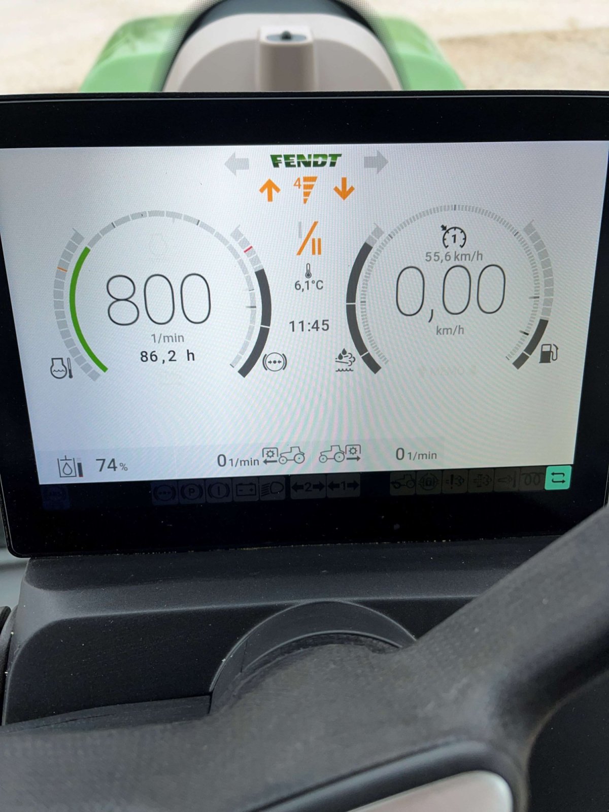 Traktor типа Fendt 718 Vario ProfiPlus, Gebrauchtmaschine в Ansbach (Фотография 3)