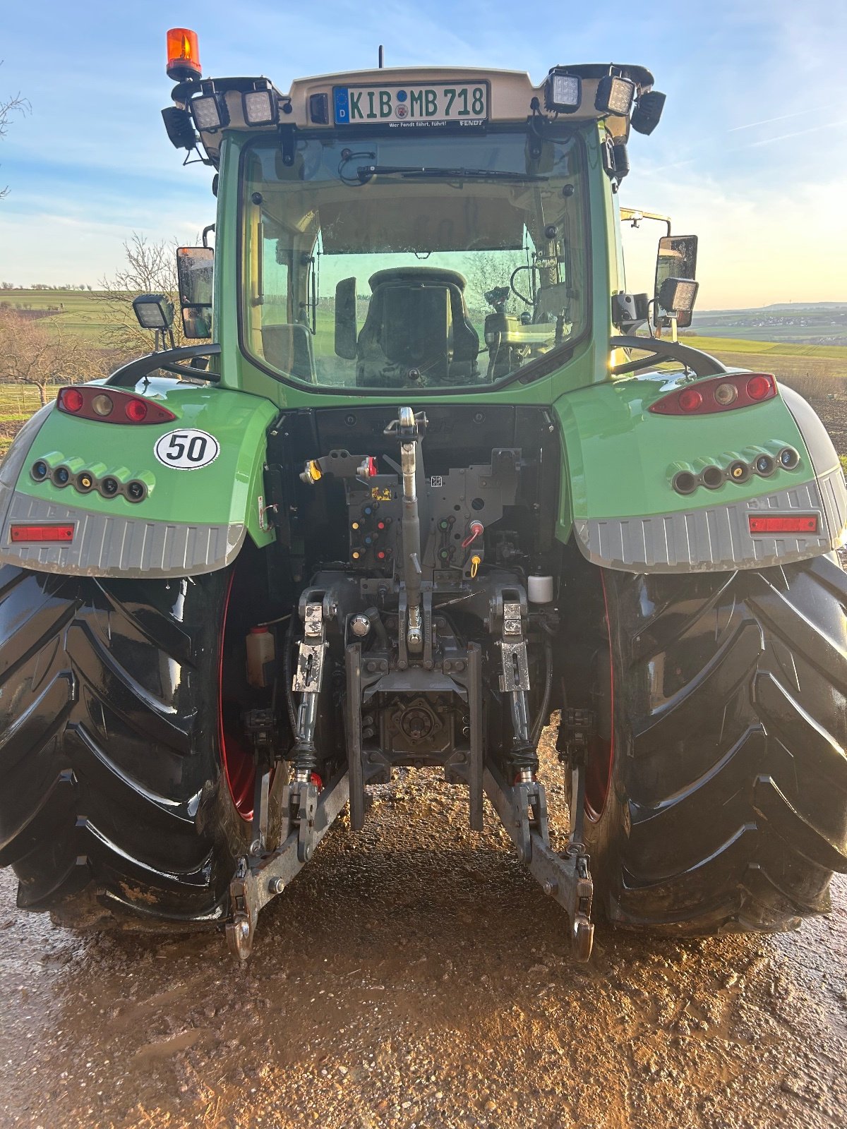 Traktor типа Fendt 718 Vario ProfiPlus, Gebrauchtmaschine в 67294 Stetten (Фотография 3)