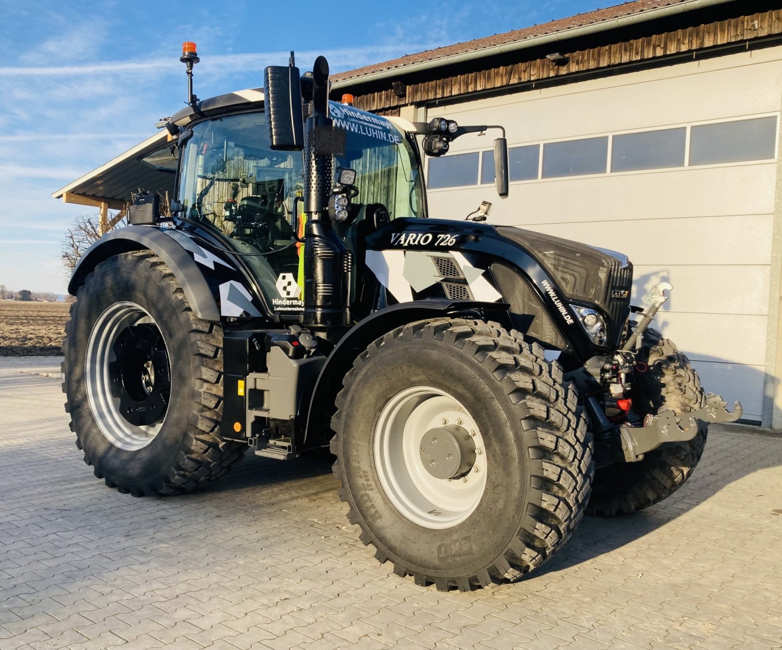 Traktor du type Fendt 718 Vario ProfiPlus, Gebrauchtmaschine en Allmannshofen (Photo 1)
