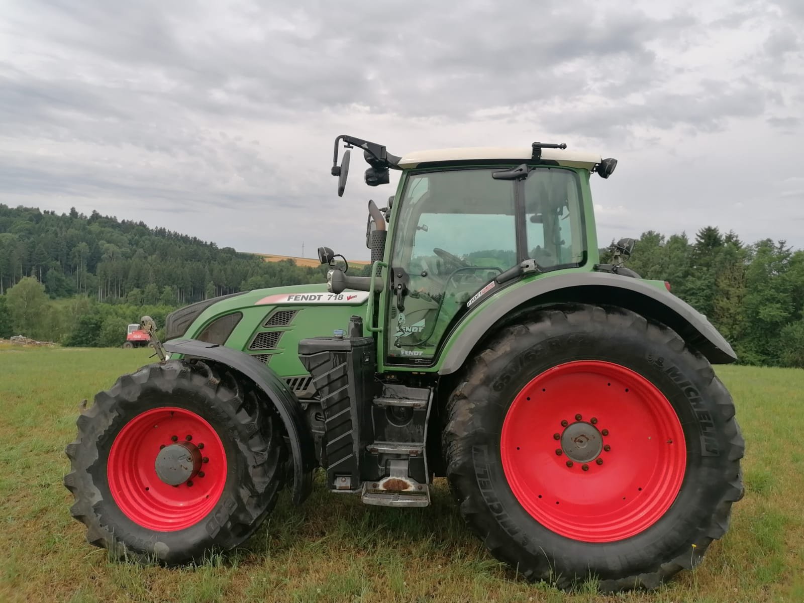 Traktor del tipo Fendt 718 Vario ProfiPlus, Gebrauchtmaschine en Röhrnbach  (Imagen 1)