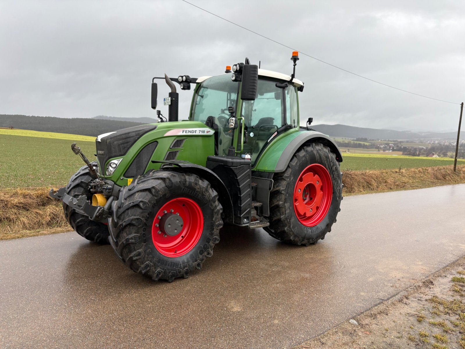 Traktor du type Fendt 718 Vario ProfiPlus, Gebrauchtmaschine en Neunburg vorm Wald (Photo 1)