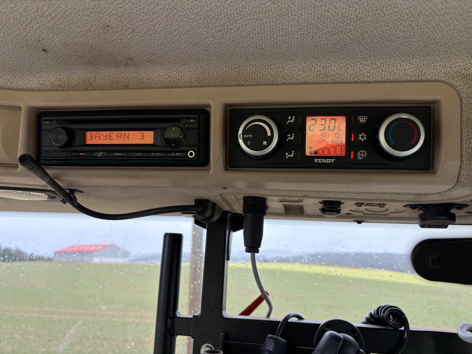 Traktor du type Fendt 718 Vario ProfiPlus, Gebrauchtmaschine en Neunburg vorm Wald (Photo 5)