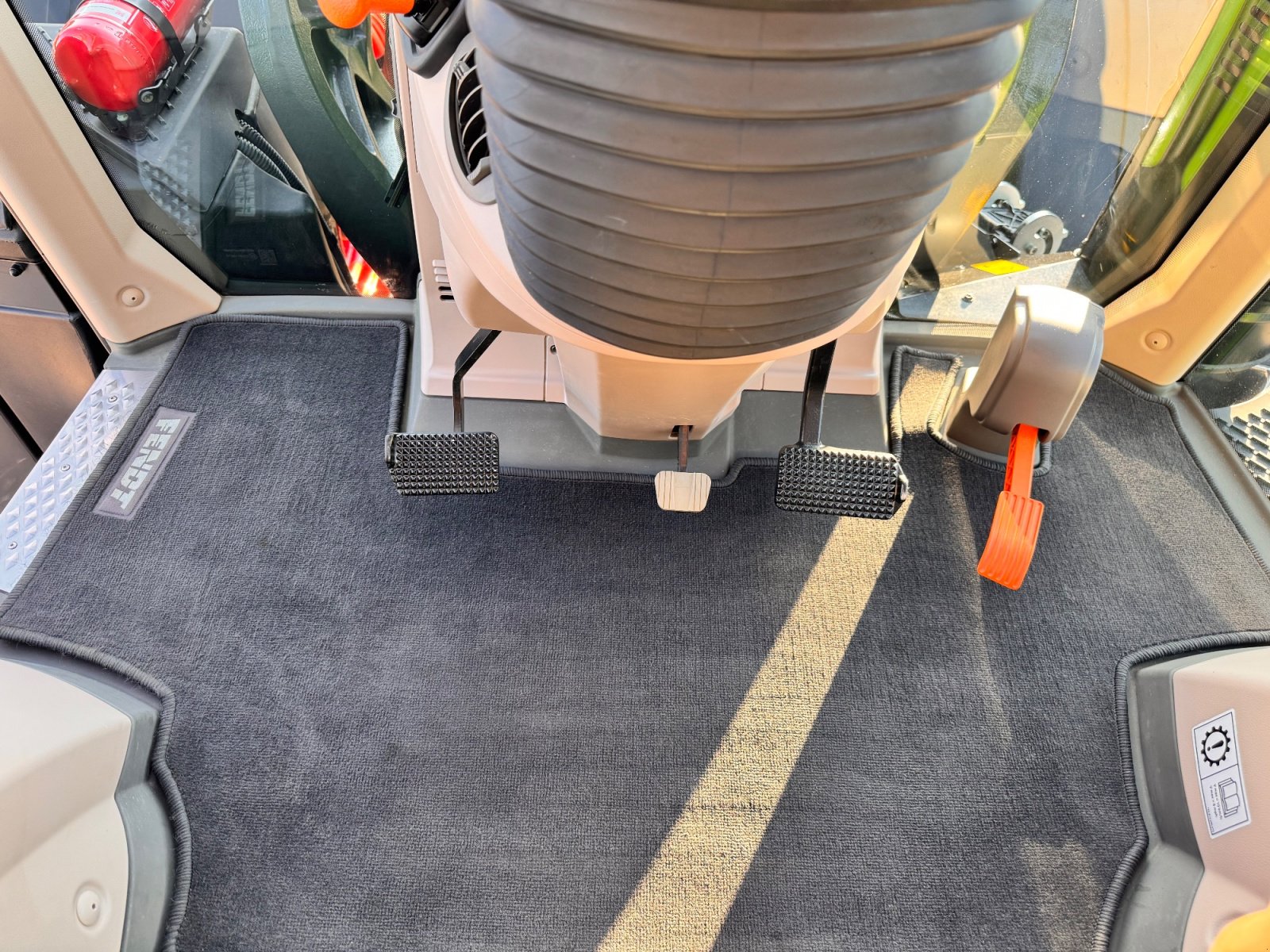 Traktor от тип Fendt 718 Vario ProfiPlus, Gebrauchtmaschine в Kastl (Снимка 15)