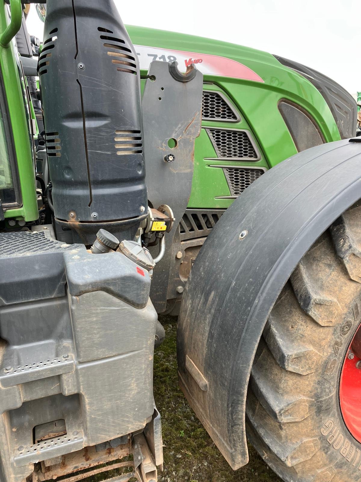 Traktor des Typs Fendt 718 Vario S4 Power+, Gebrauchtmaschine in Korbach (Bild 4)