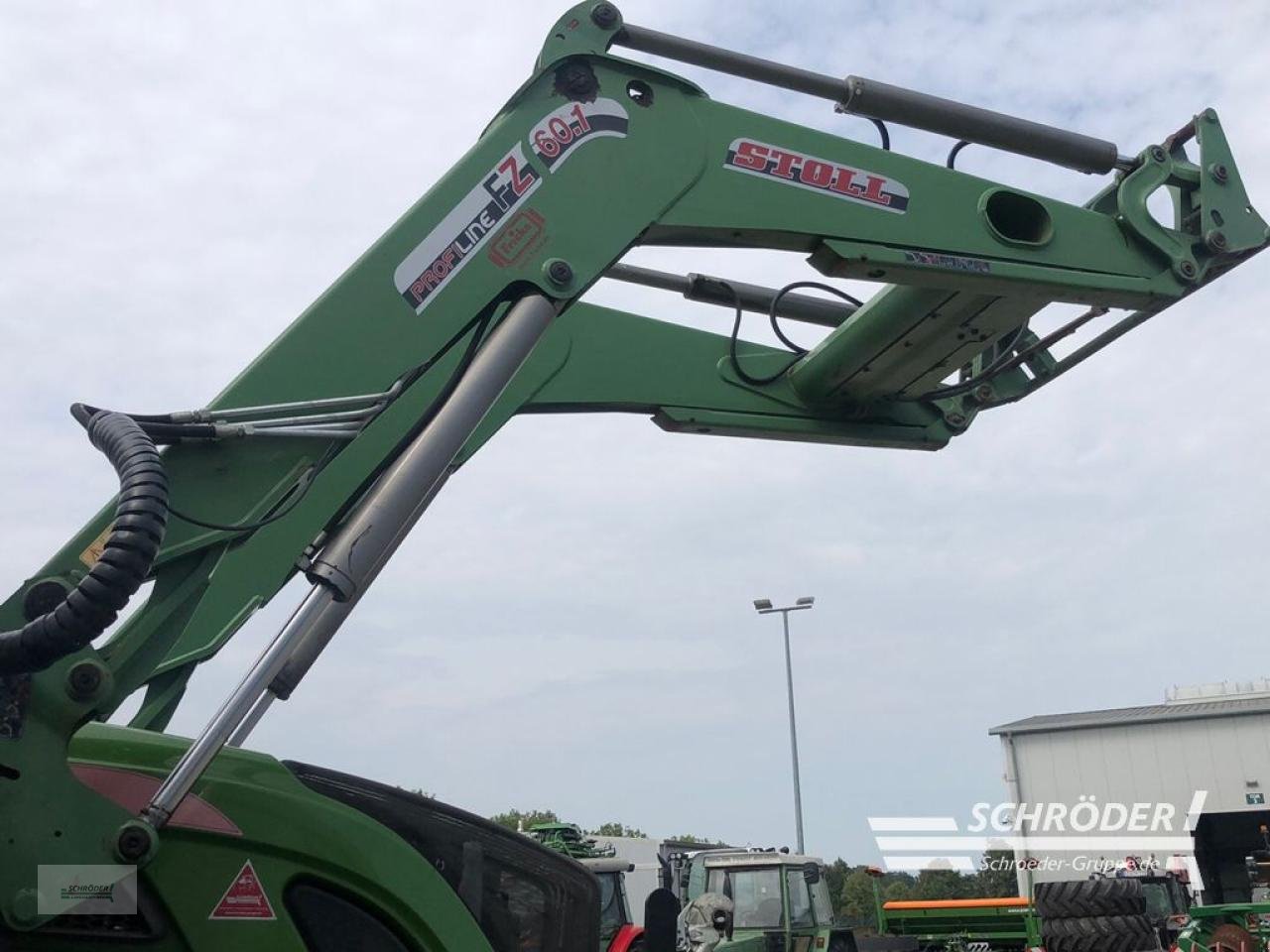 Traktor typu Fendt 718 VARIO S4 POWER PLUS, Gebrauchtmaschine v Ahlerstedt (Obrázek 9)