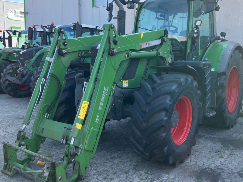 Traktor des Typs Fendt 718 Vario S4 Power, Gebrauchtmaschine in Hillerse (Bild 1)