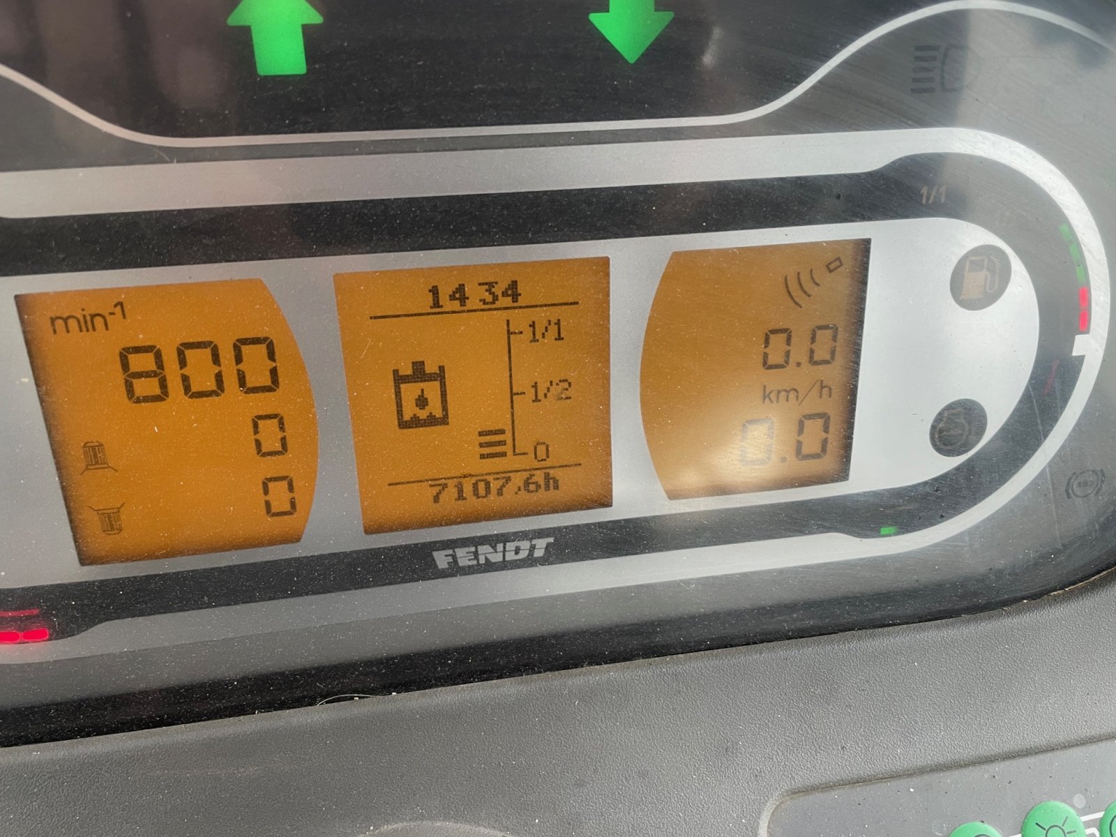 Traktor типа Fendt 718 Vario S4 Profi+, Gebrauchtmaschine в Ebeleben (Фотография 7)