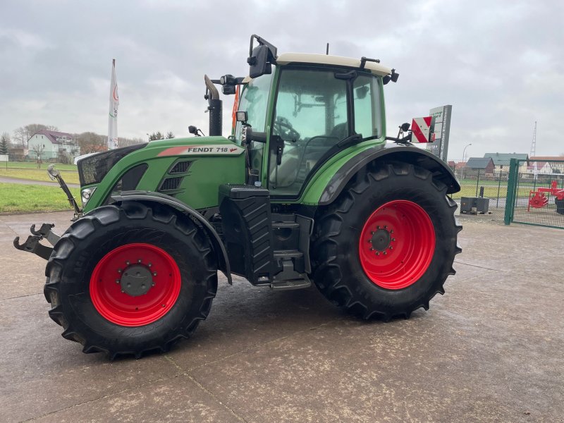 Traktor типа Fendt 718 Vario S4 Profi+, Gebrauchtmaschine в Ebeleben (Фотография 1)
